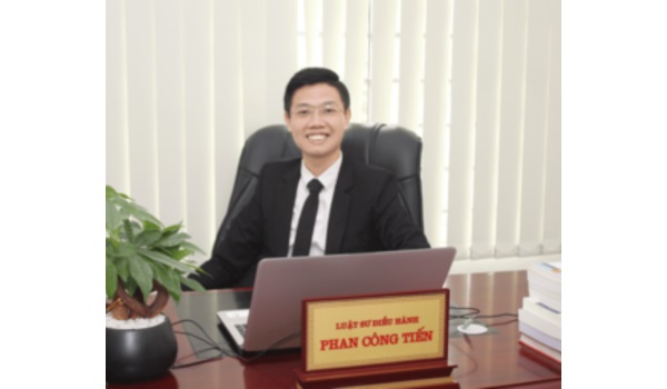 Luật sư Phan Công Tiến