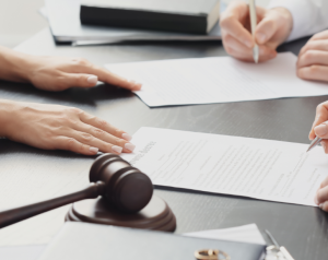 AI và tác động đến nghề luật sư – cơ hội hay thách thức?