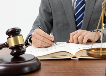 Giải pháp pháp lý cho tranh chấp đất đai phức tạp