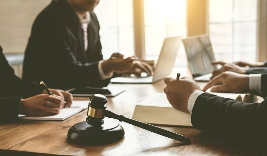 Đạo đức nghề nghiệp luật sư là gì? Tại sao nó lại quan trọng đến vậy?