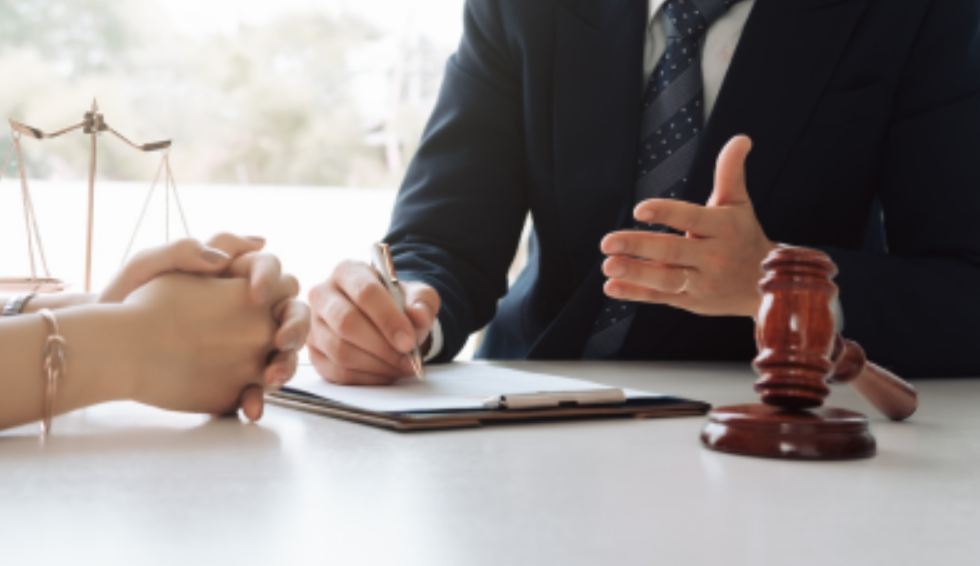 Nhiều người yếu thế không biết về quyền lợi của mình