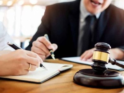 Luật sư đại diện ngoài tố tụng: Vai trò trong đàm phán và hòa giải tranh chấp