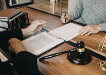 Khi Nào Doanh Nghiệp Cần Đăng Ký Bảo Hộ Kiểu Dáng Công Nghiệp?